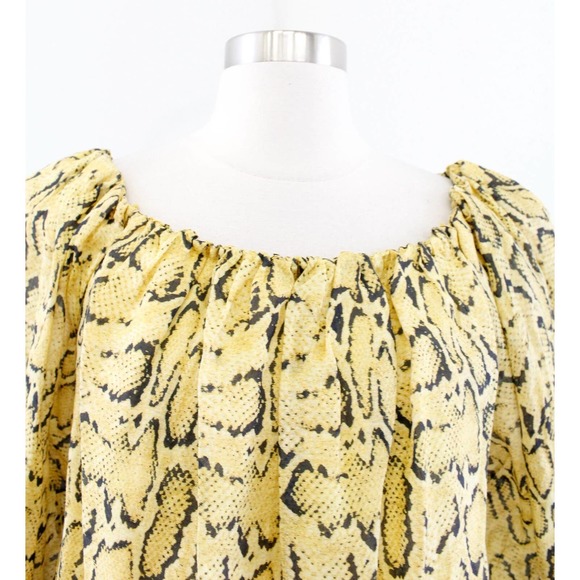 FRAME Off the Shoulder Billow Top in Python Size L Yellow Snakeskin Blouse - Picture 7 of 9